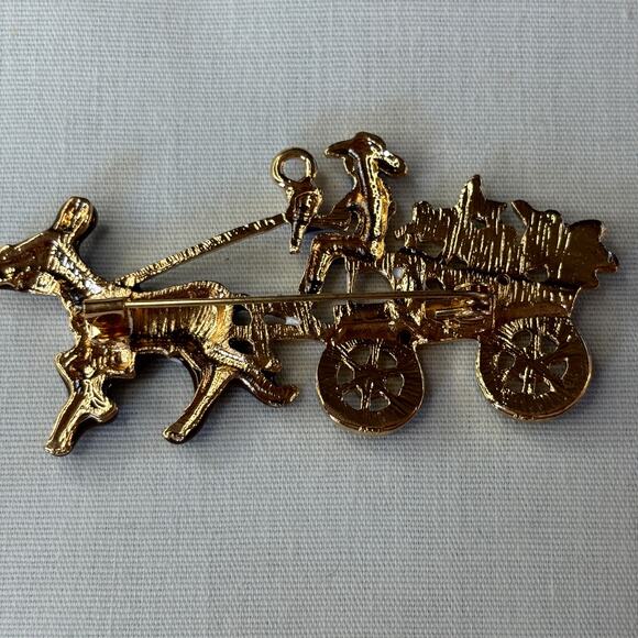 Flower Cart & Driver With Horse Brooch Pin Retro Old Fashioned Style NWT - Picture 3 of 6